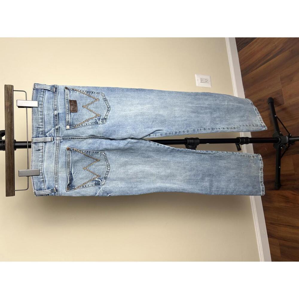 Wrangler Retro Girls High-Waisted Jeans Size 16 – Relaxed Boot - Picture 3 of 5